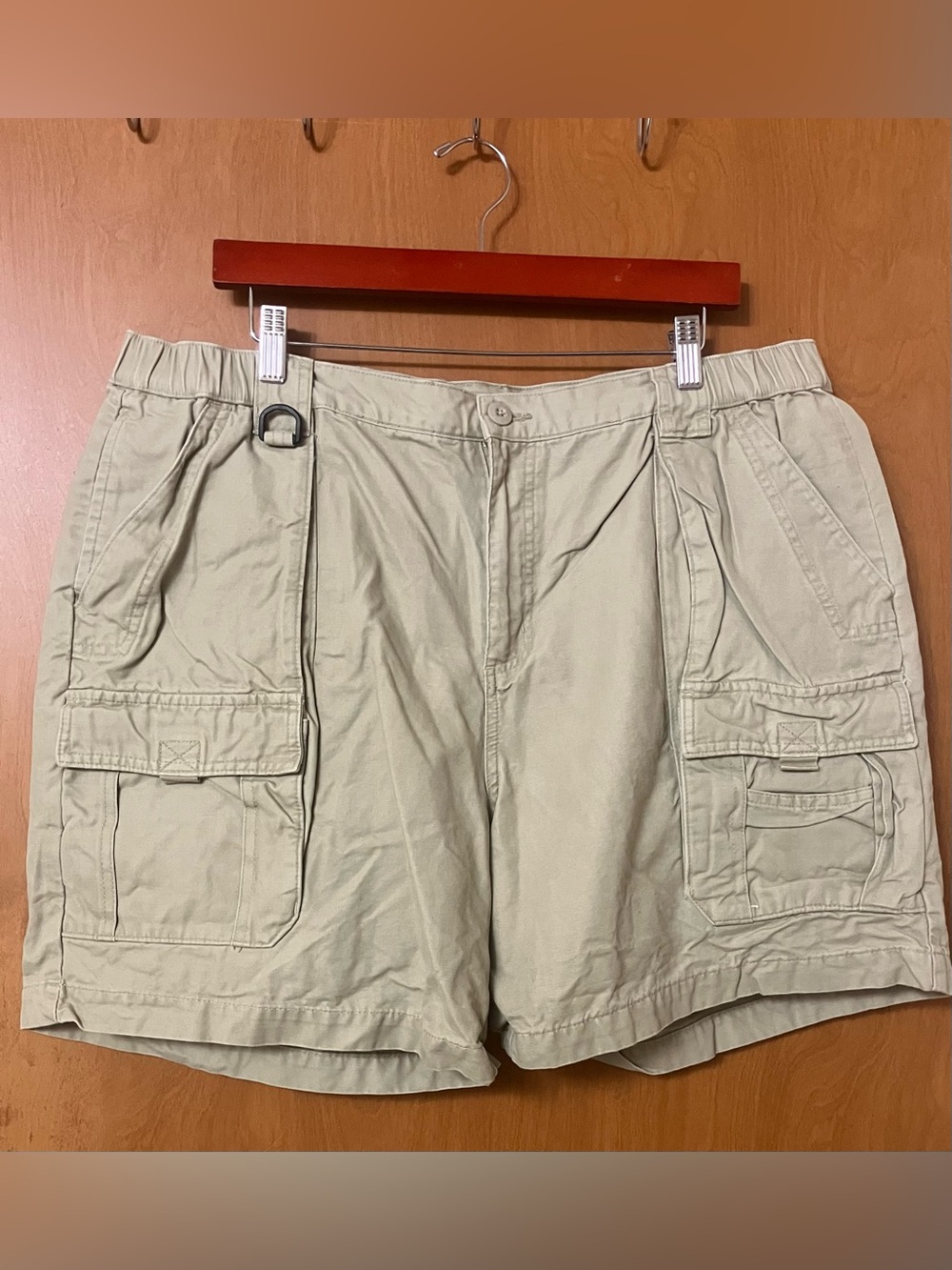 Columbia Men's Khaki/Tan Outdoor Canvas Elastic Waist Cargo Shorts Size XL